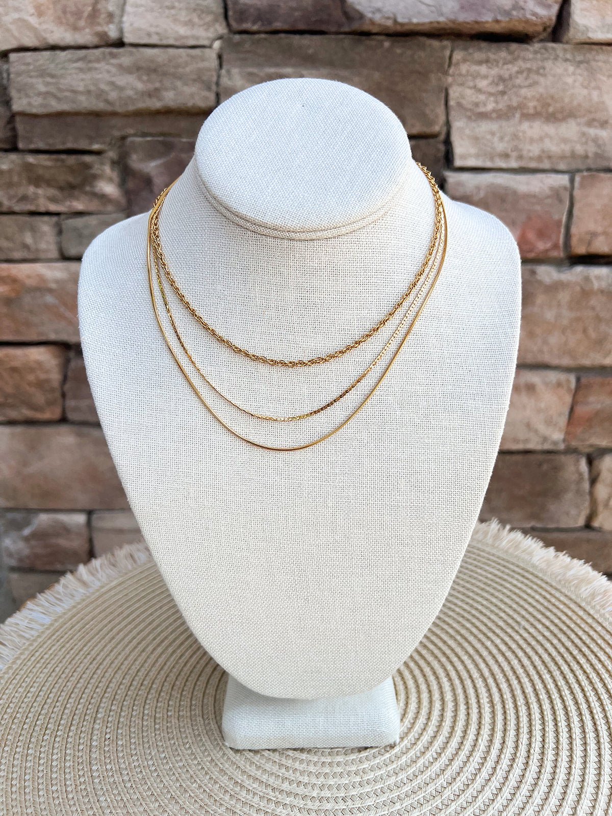 [Brenda Grands] Waterproof Gold Triple Layer Rope Necklace - The Pink Pineapple 850