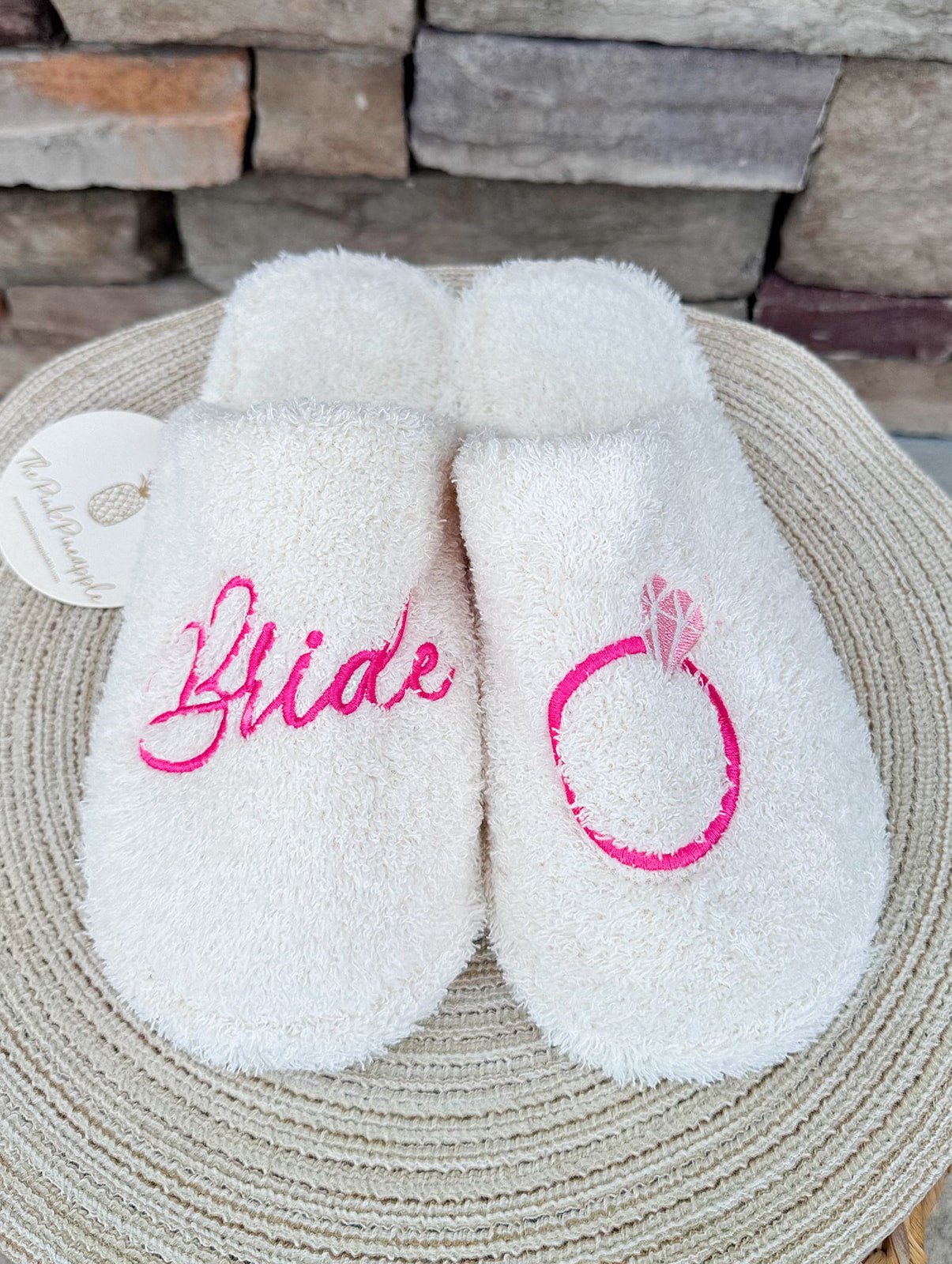 Bridal Bliss Fuzzy Slippers - The Pink Pineapple 850