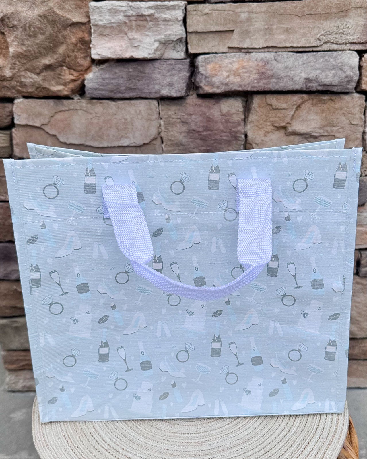 Bride to Be Medium Reusable Bag - The Pink Pineapple 850