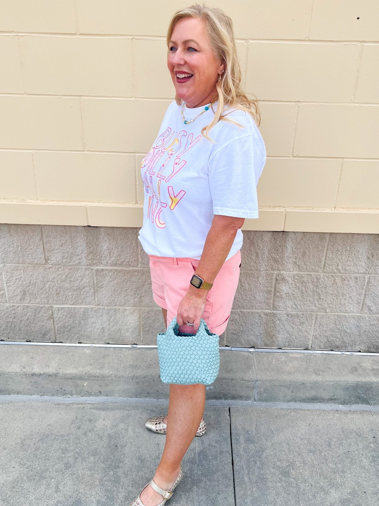 Busy Dilly Dally Days Tee - The Pink Pineapple 850