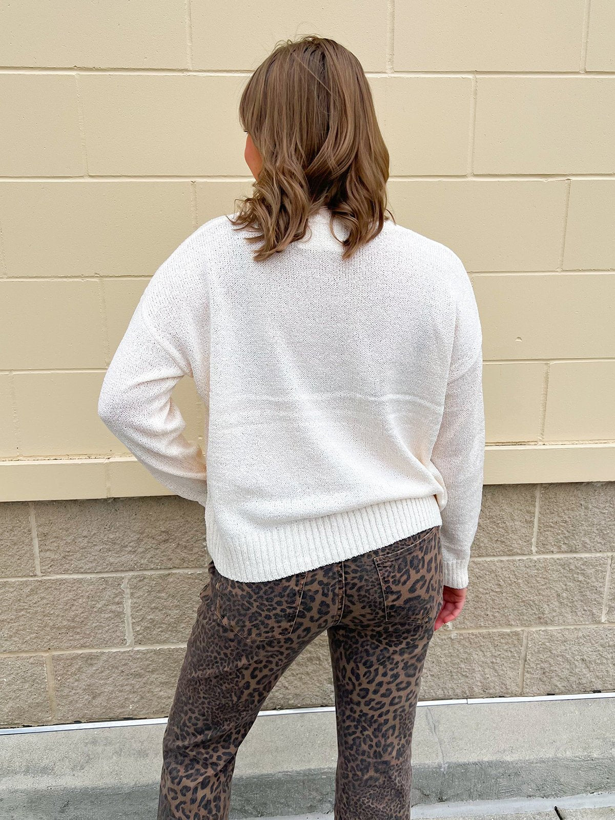 Café Cozy Lightweight Sweater - The Pink Pineapple 850