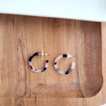 Cam Mini Hoops - Blonde Tortoise - The Pink Pineapple 850