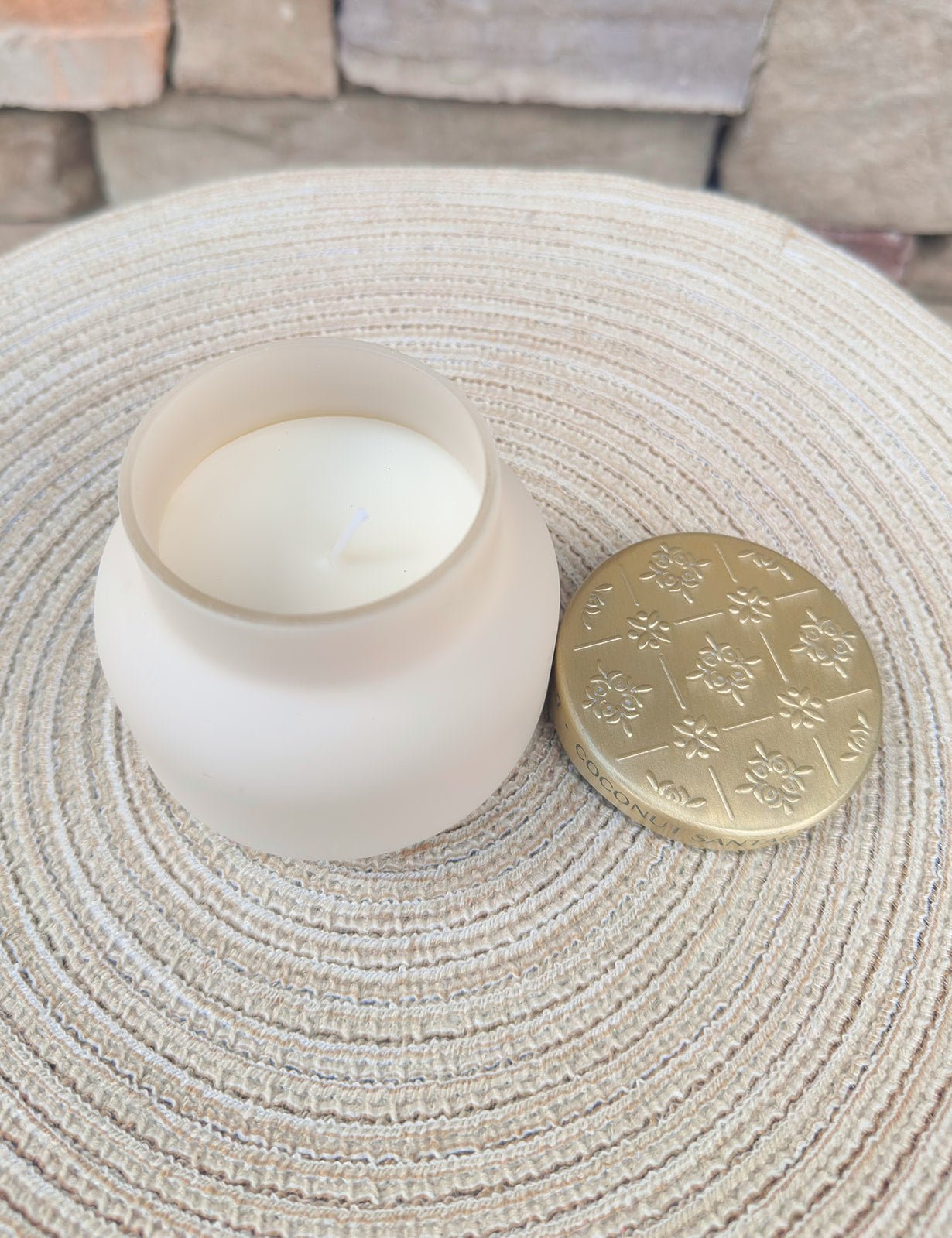 [Capri Blue] Coconut Santal Terrazza Velluto Petite Candle - The Pink Pineapple 850