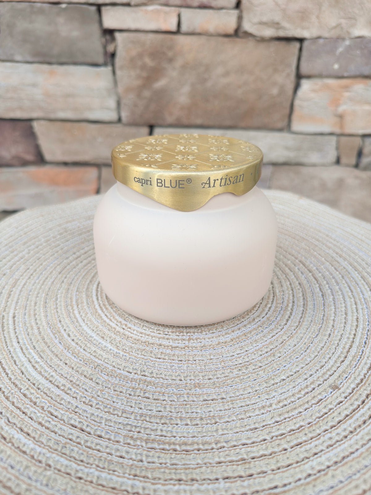 [Capri Blue] Coconut Santal Terrazza Velluto Signature Candle - The Pink Pineapple 850