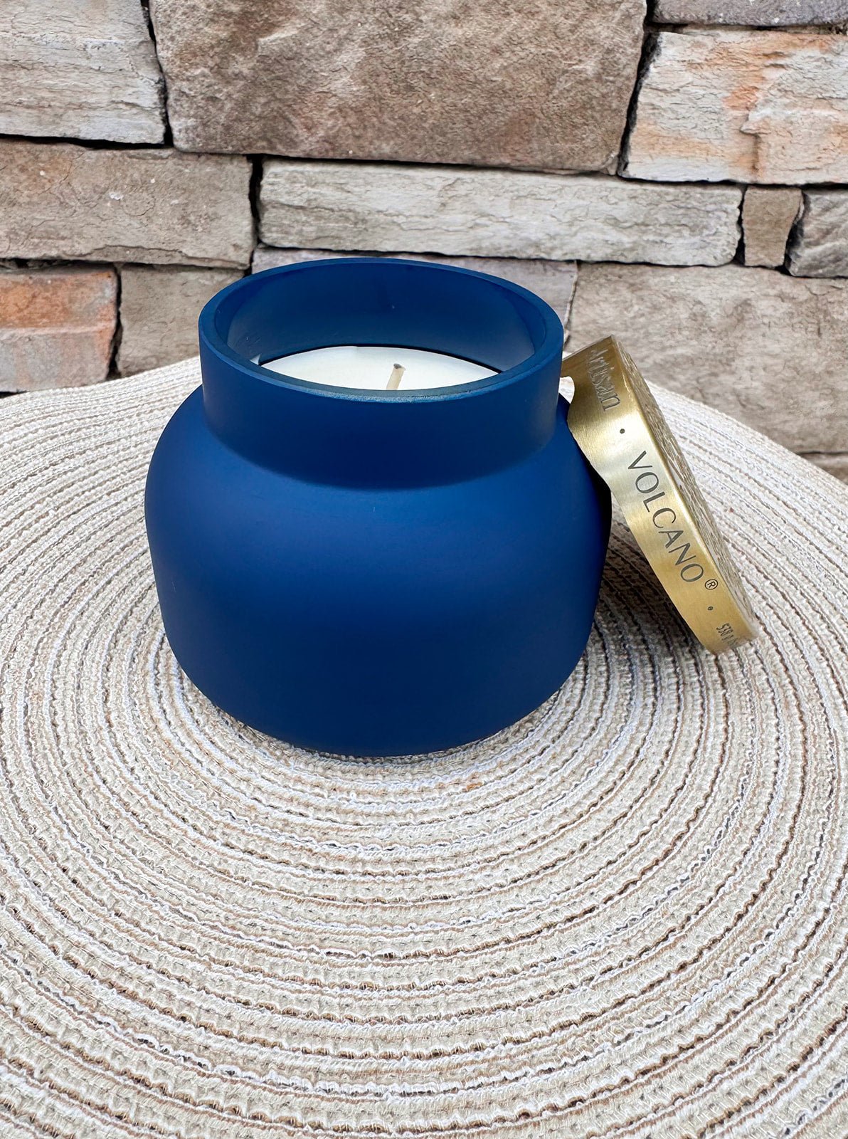 [Capri Blue] Volcano Terrazza Velluto Signature Candle - The Pink Pineapple 850