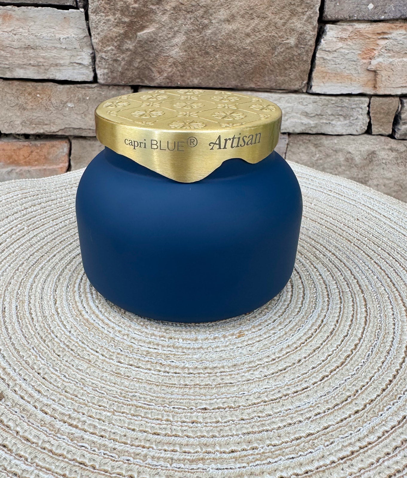 [Capri Blue] Volcano Terrazza Velluto Signature Candle - The Pink Pineapple 850