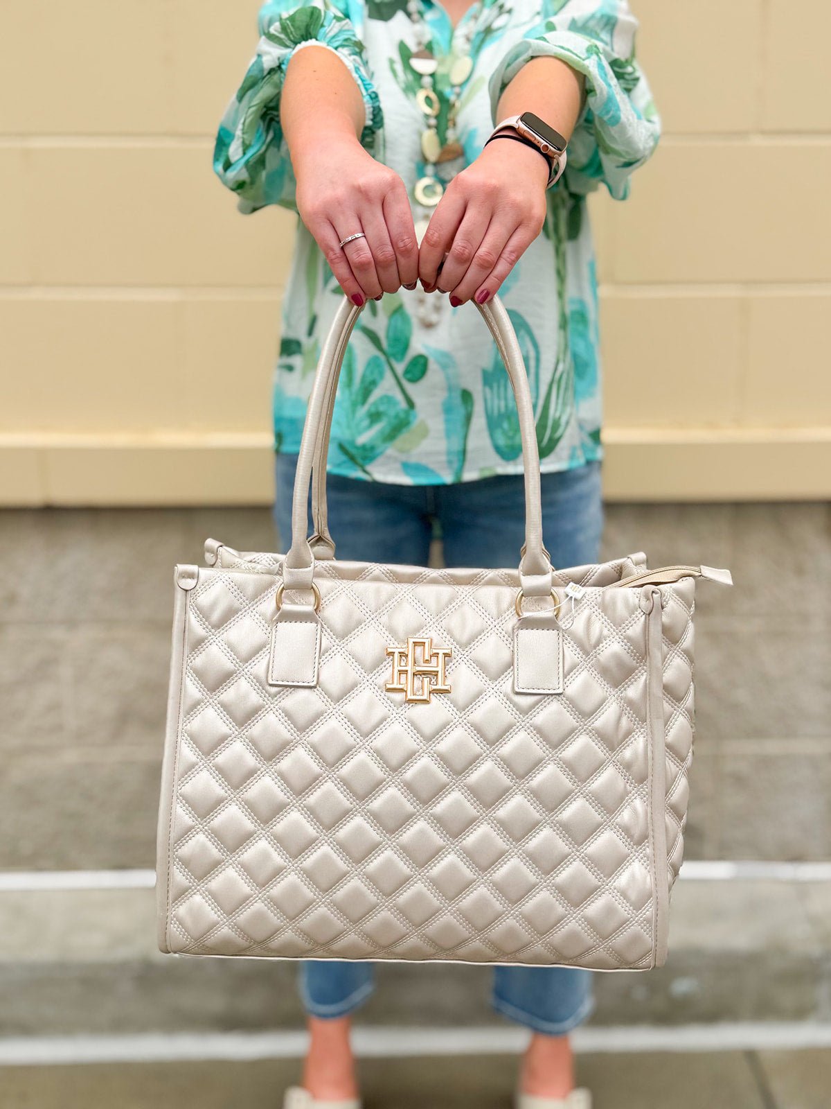 [Caroline Hill] Hailey Tote Pearl Quilted - The Pink Pineapple 850