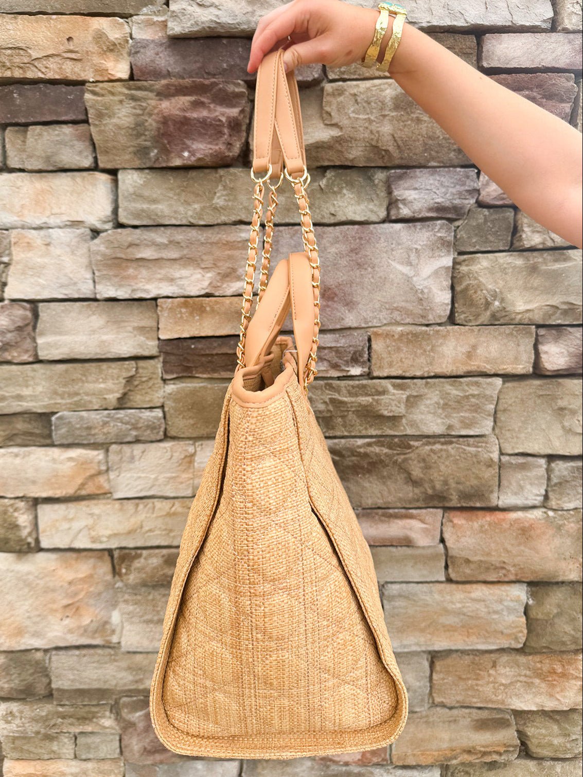 [Caroline Hill] Melissa Tote Bag Natural Quilted - The Pink Pineapple 850