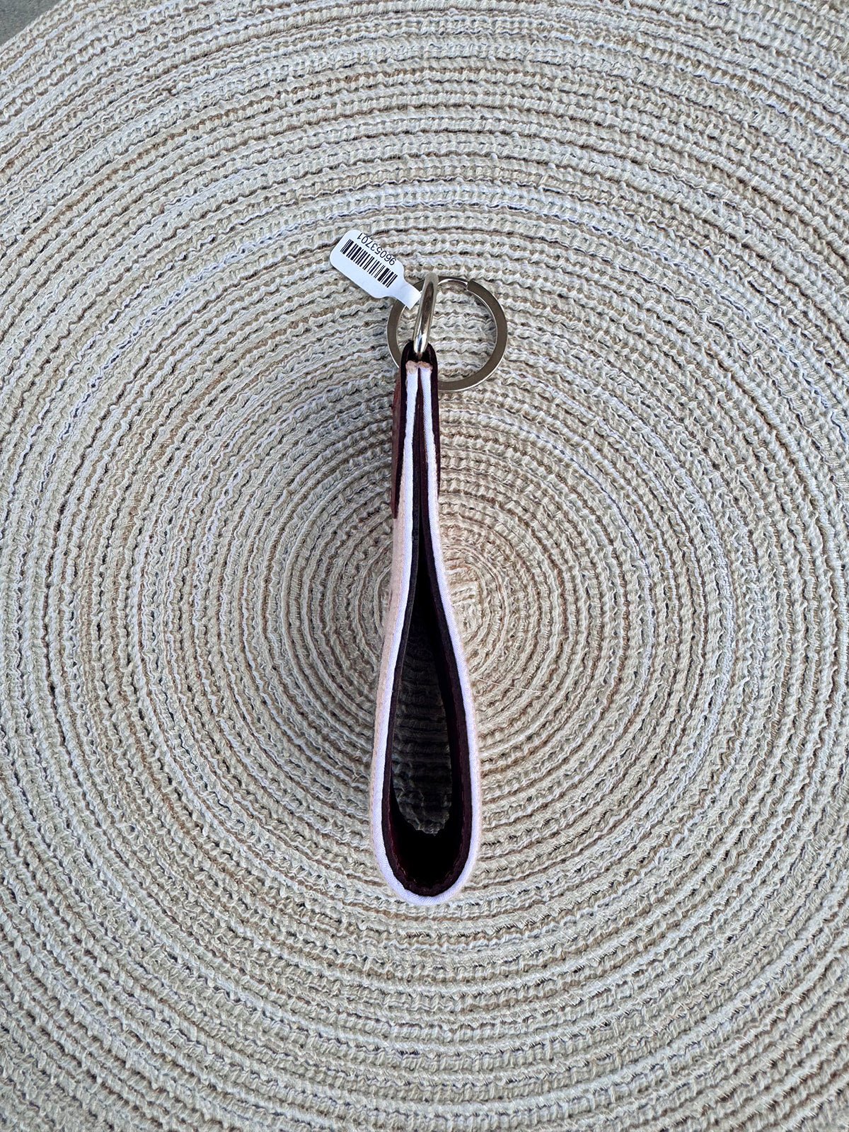 Champagne Needlepoint Keychain - The Pink Pineapple 850