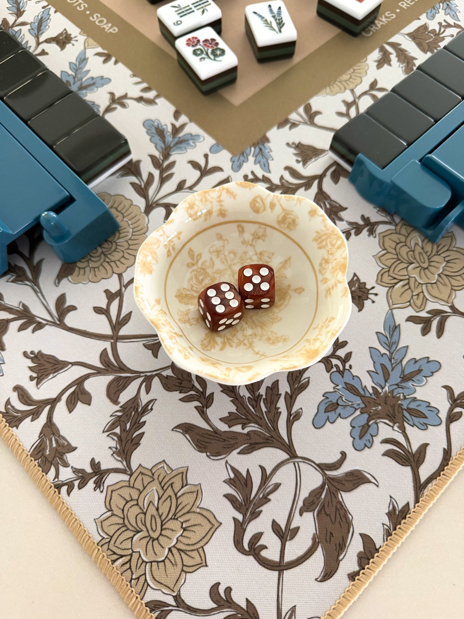 Chinoiserie Floral Mahjong Dice Dish Taupe - The Pink Pineapple 850