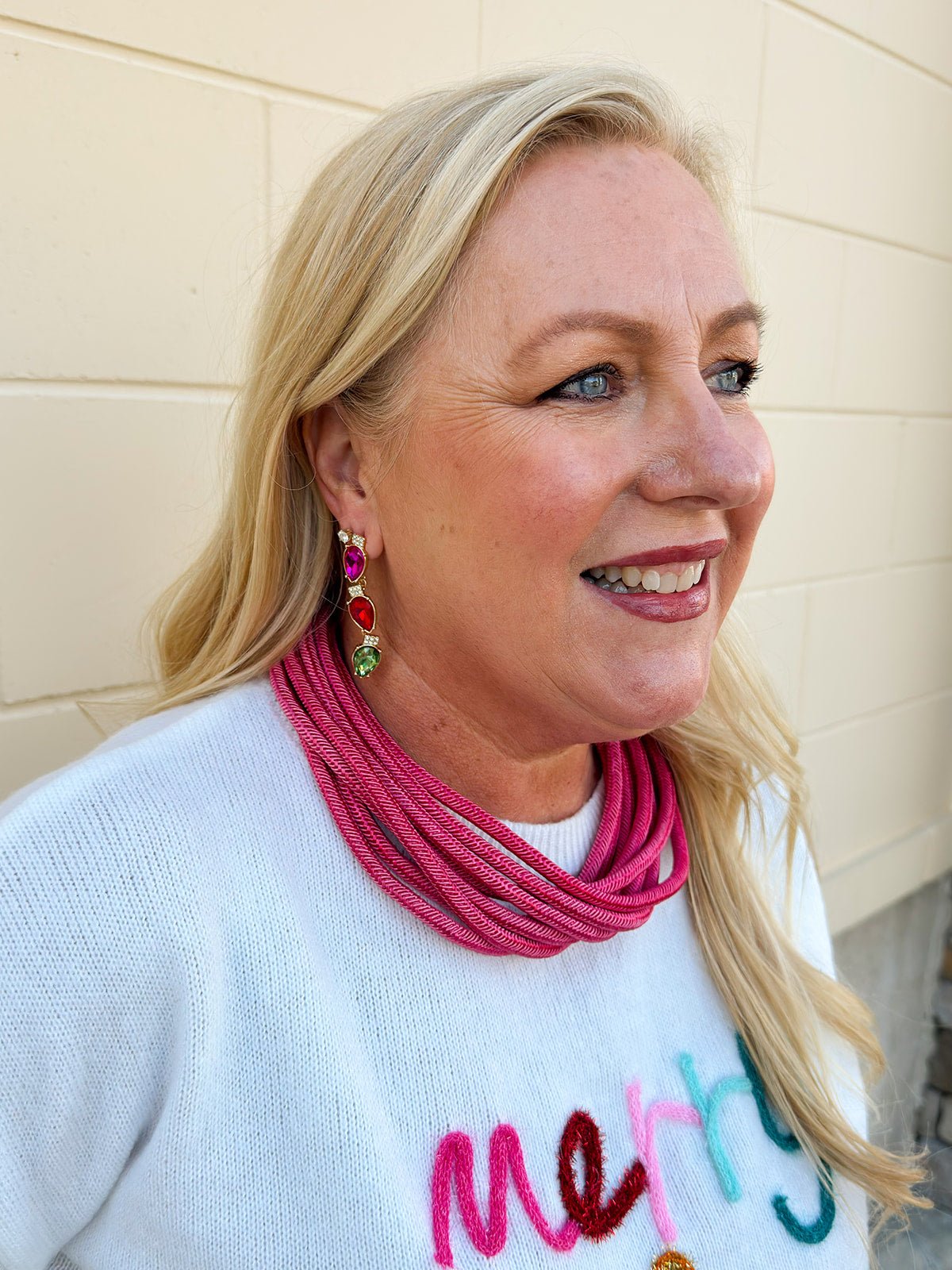 Christmas Light Bulb Drop Earrings - The Pink Pineapple 850