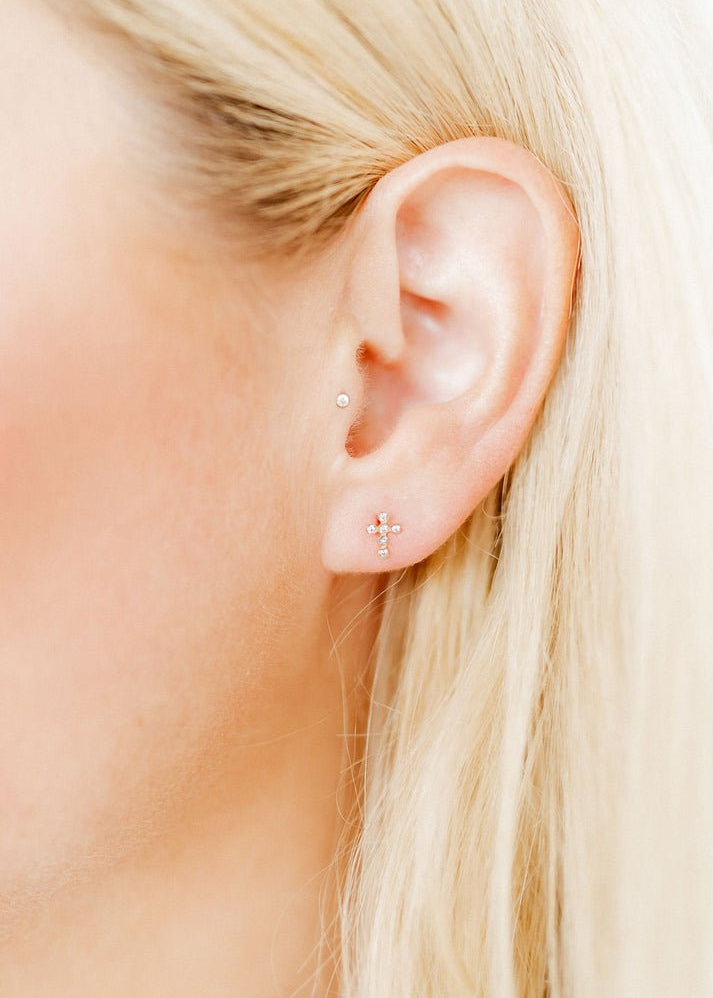 Clara Cross Stud Earrings - The Pink Pineapple 850