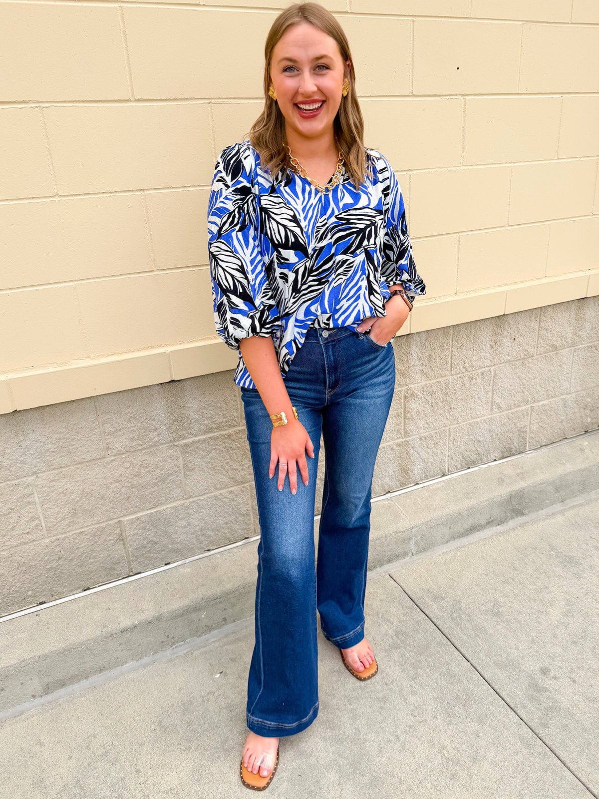 Coastal Current Mandarin Top - The Pink Pineapple 850