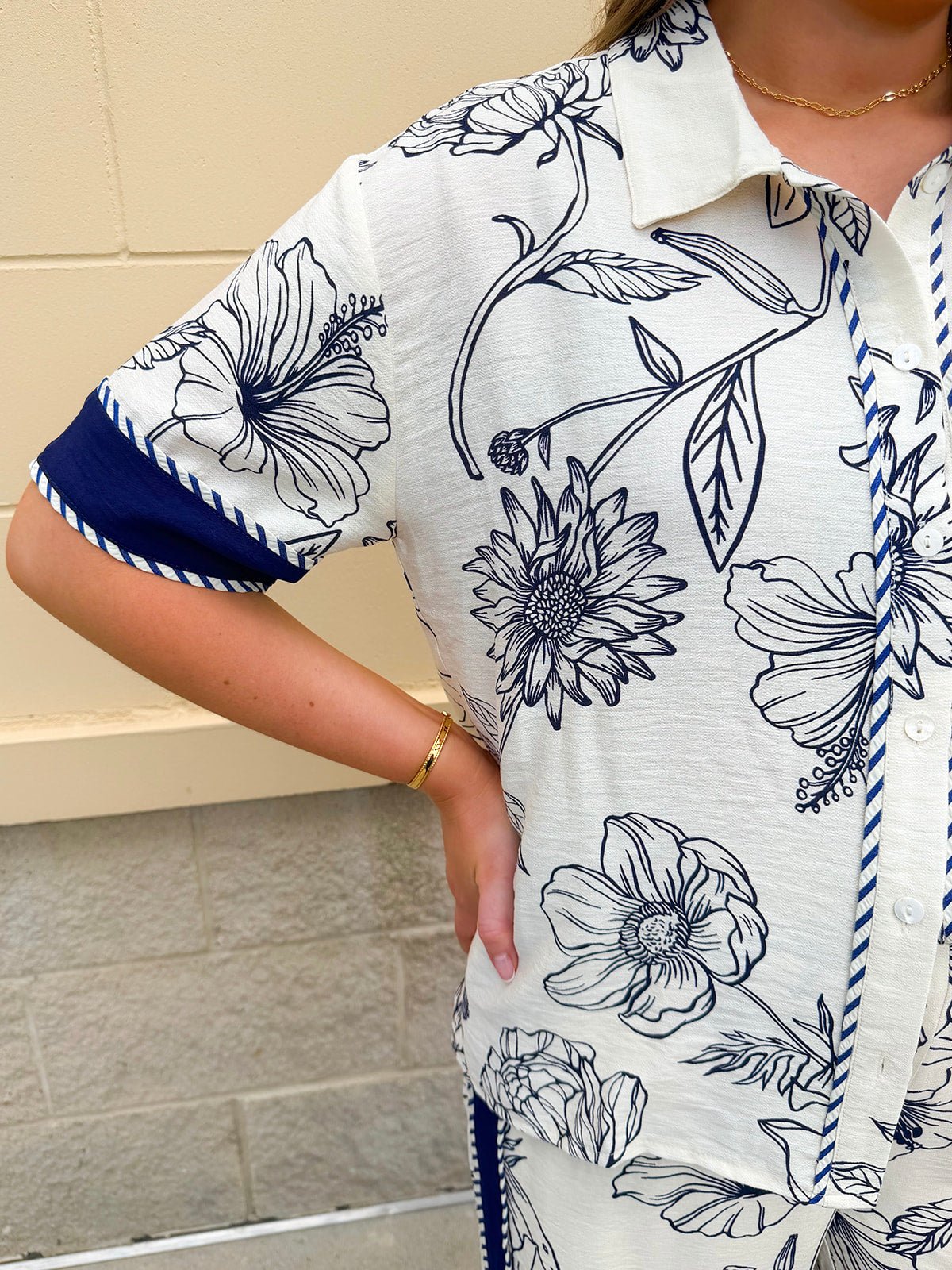 Coastal Ink Floral Set - The Pink Pineapple 850
