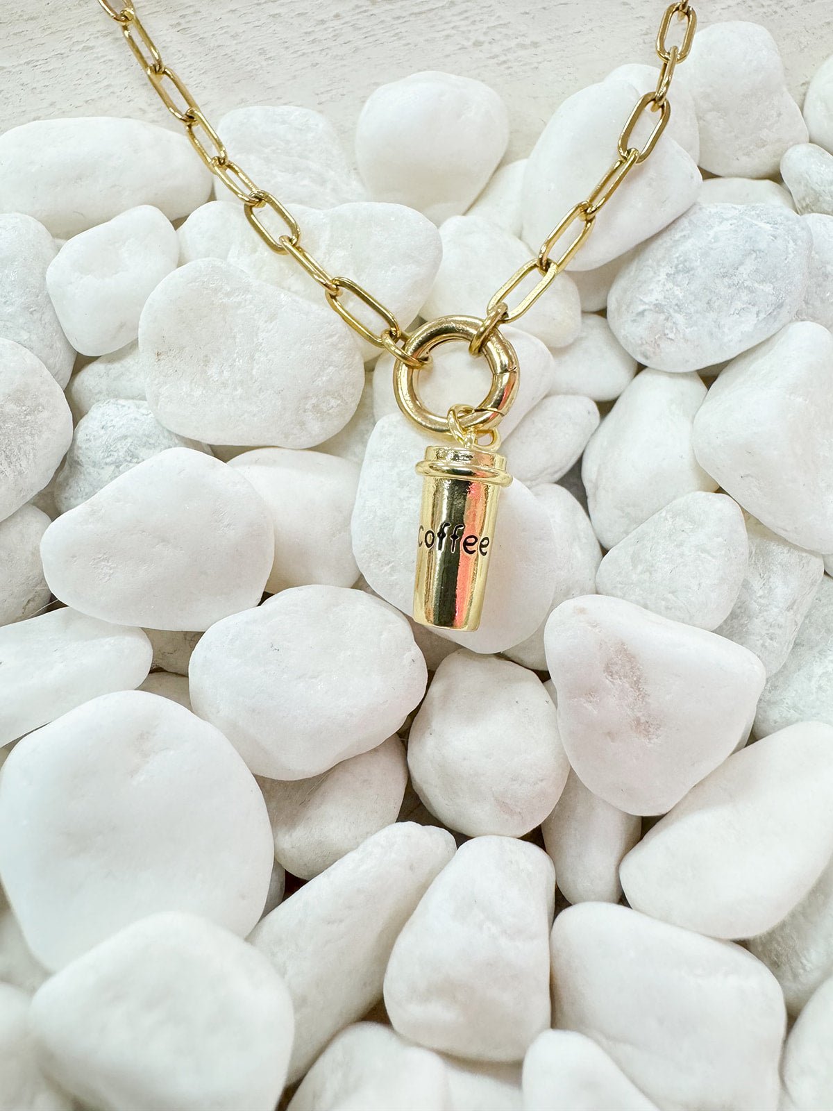 Coffee Charm - The Pink Pineapple 850