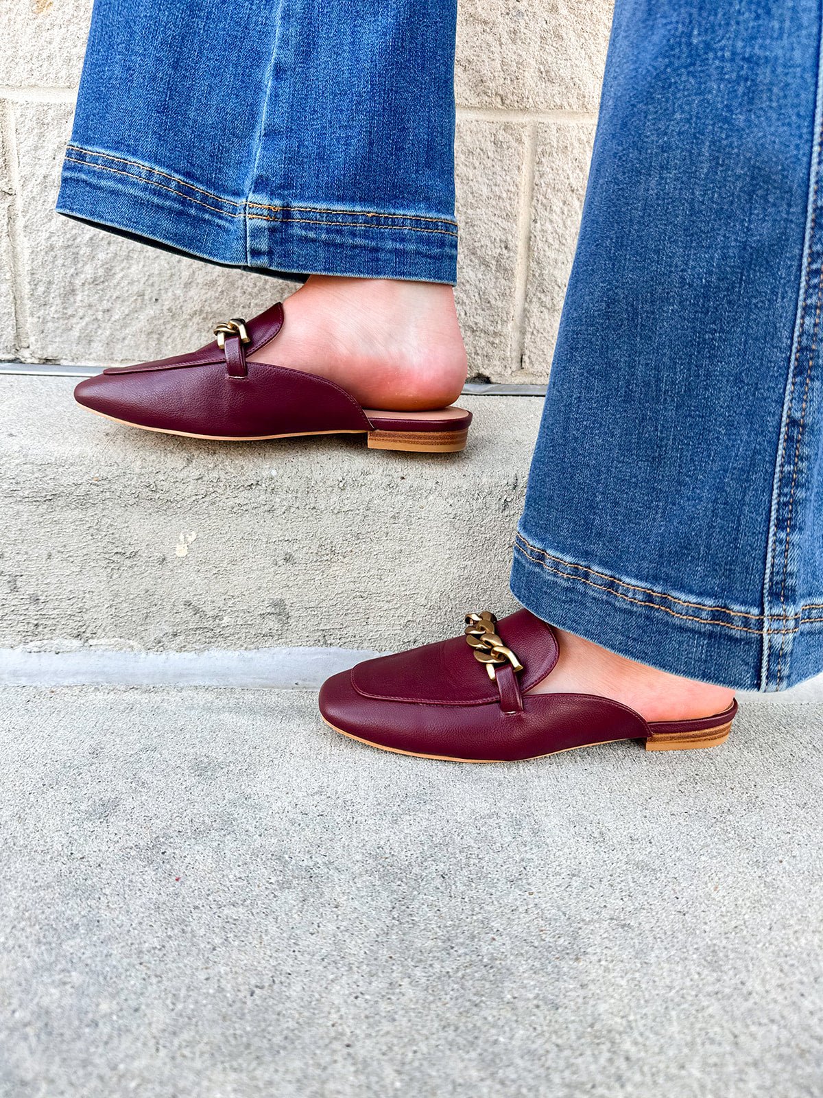 [Corkys] Keepsake Burgundy Mules - The Pink Pineapple 850