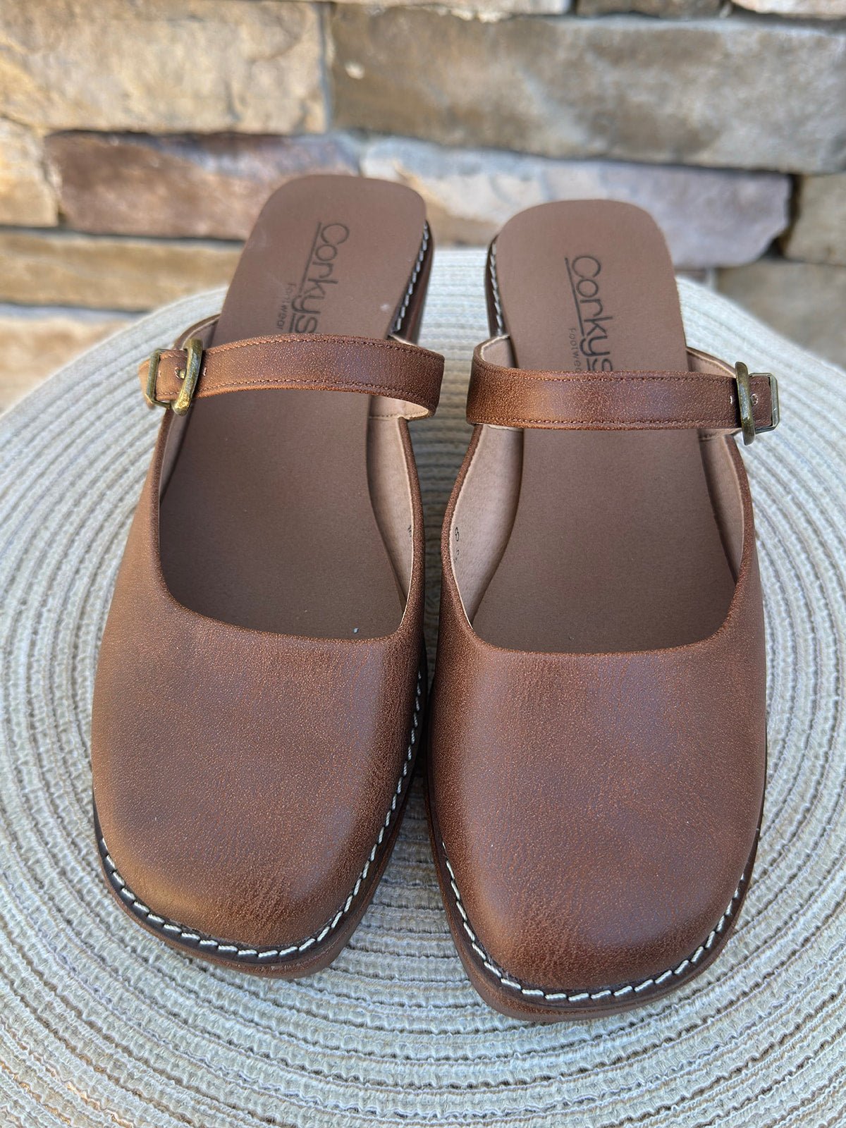 [Corkys] Me Time Wedge in Auburn - The Pink Pineapple 850