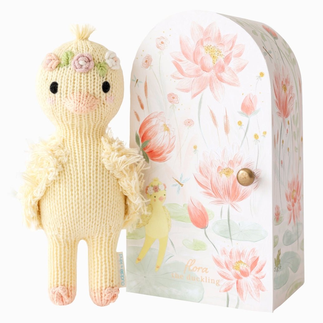 [Cuddle + Kind] Flora the Duckling - The Pink Pineapple 850