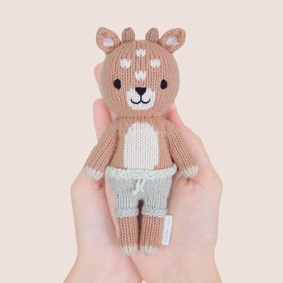 [Cuddle + Kind] Tiny Elliot the Fawn - The Pink Pineapple 850