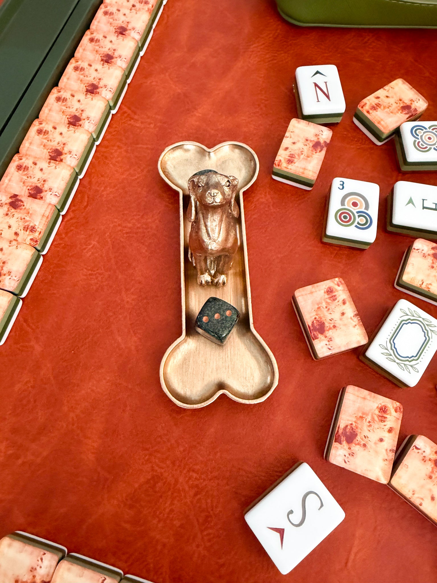 Dapper Hound Mahjong Dice Catchall - The Pink Pineapple 850
