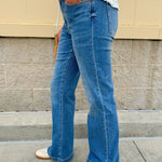 [Daze] Heartbreaker Midrise Flare Jeans - The Pink Pineapple 850