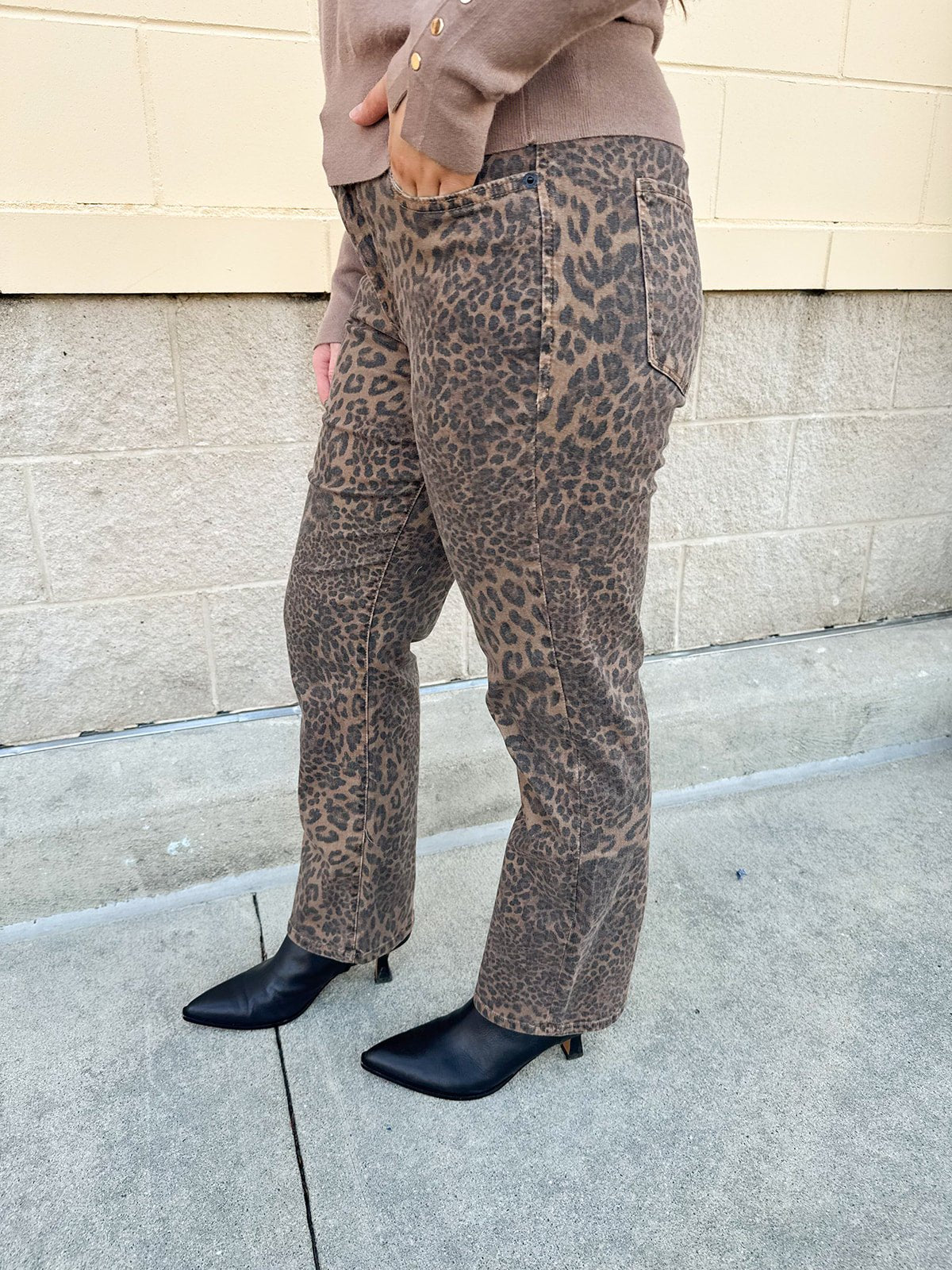 [Dear John] Anika Snow Leopard Jeans in Snow Leopard - The Pink Pineapple 850