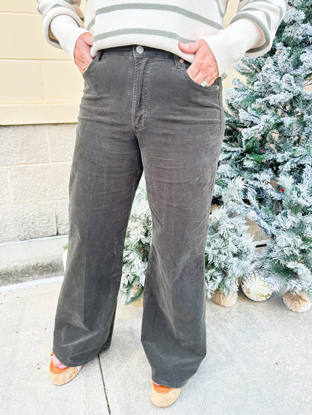 Dear John Fiona Wide Leg Jeans in Forest Pine - The Pink Pineapple 850