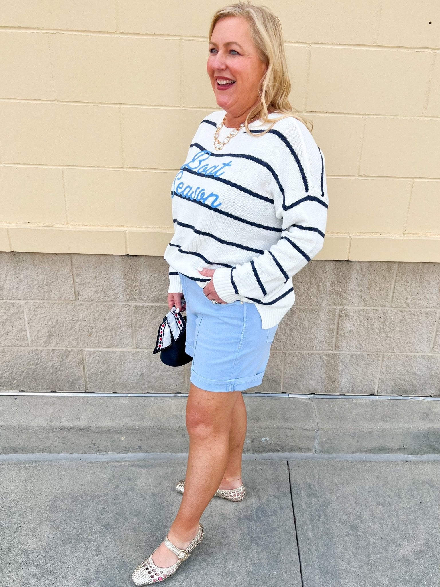 [Dear John] High Rise Julian Shorts in Skyway - The Pink Pineapple 850