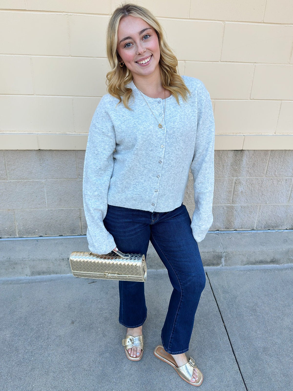 [Dear John] Jeanne Mid-Rise Cropped Flare Jeans in Richmond - The Pink Pineapple 850