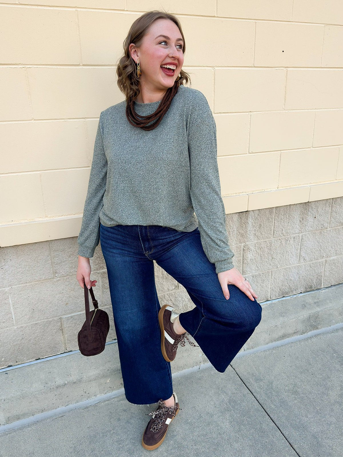 Deep Moss Hacci Tee - The Pink Pineapple 850