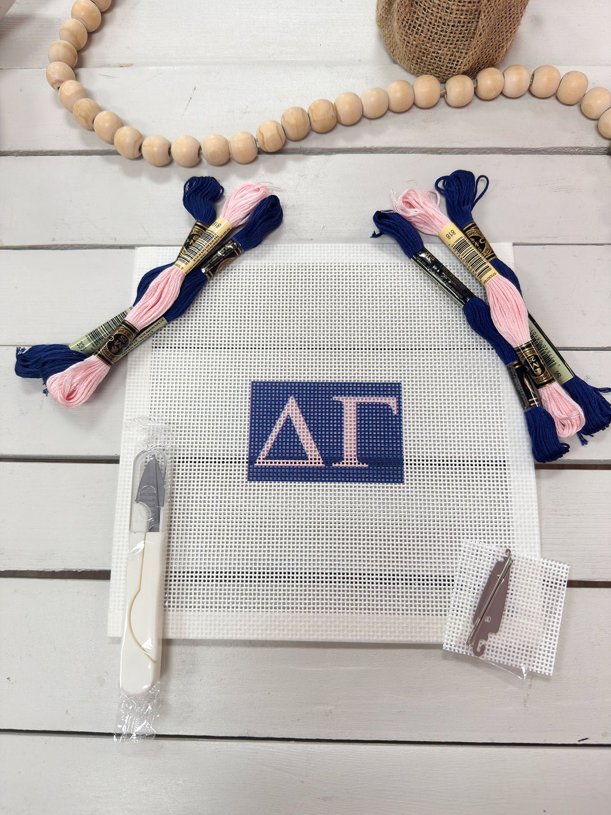Delta Gamma 3x2 Needlepoint Kit - The Pink Pineapple 850
