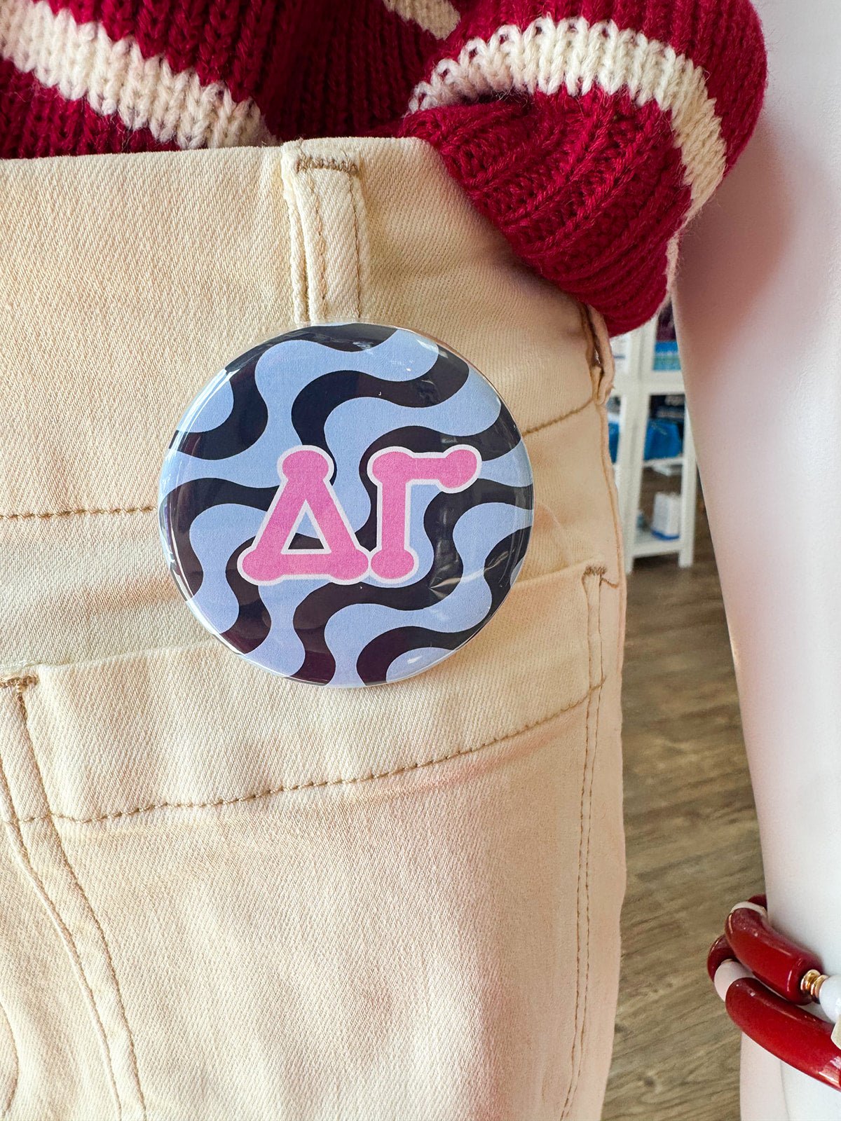 Delta Gamma Blue Wave Button Pin - The Pink Pineapple 850