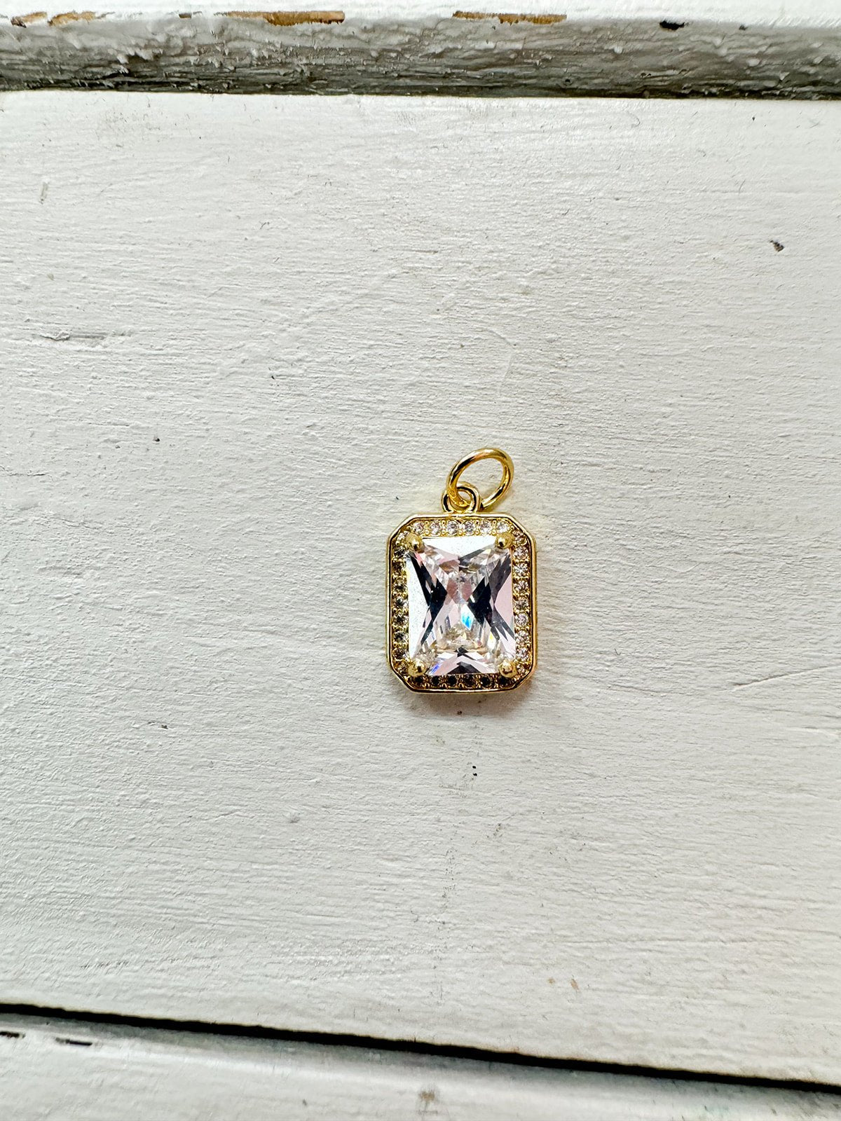 Diamond Pendant Charm - The Pink Pineapple 850