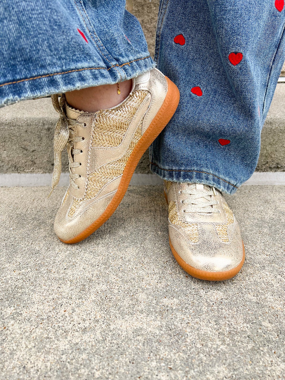 [Dirty Laundry] Golden Hour Glimmer Sneaker - The Pink Pineapple 850