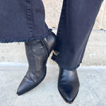 [Dolce Vita] The Arya Black Leather Boots - The Pink Pineapple 850