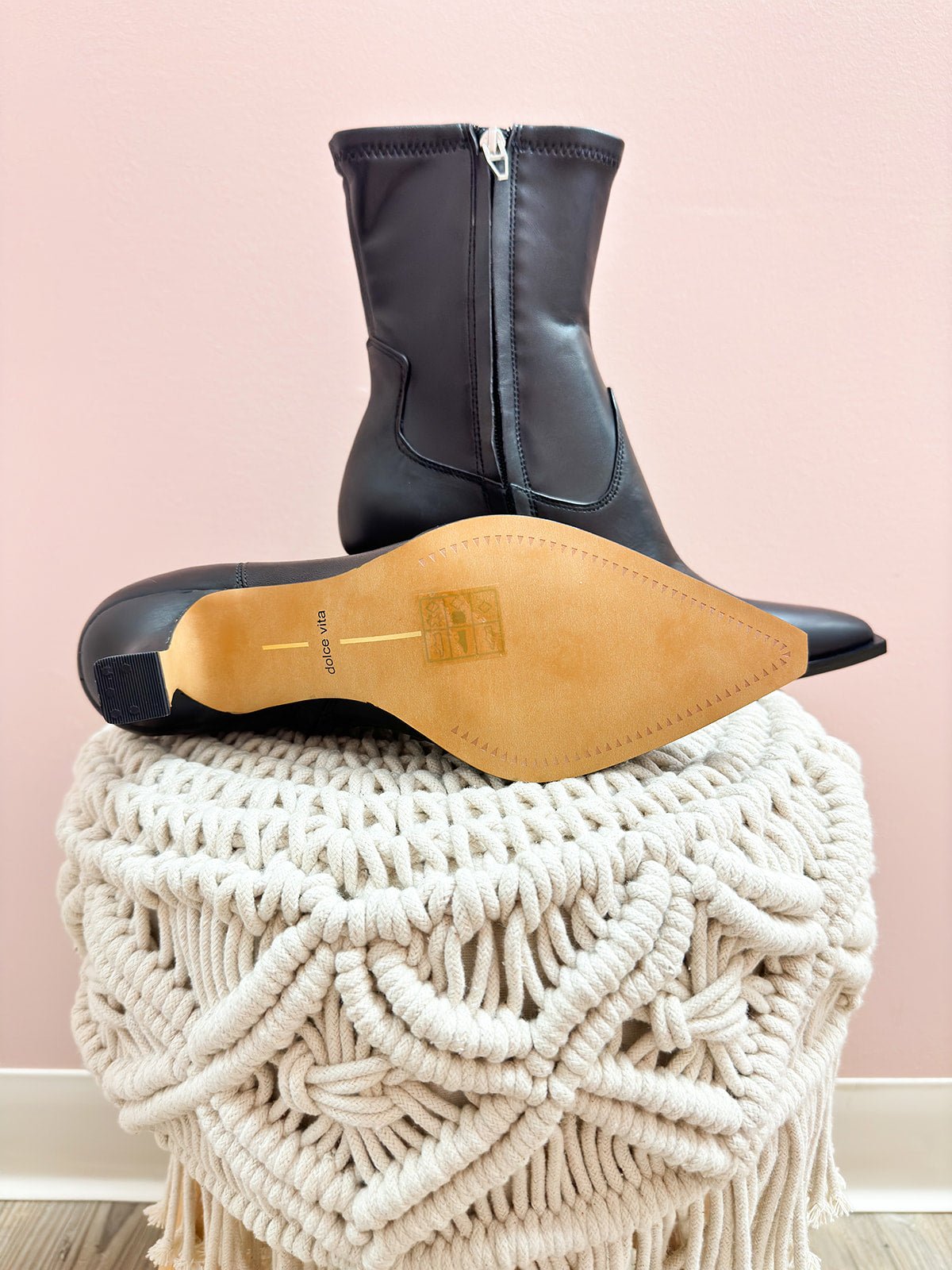 [Dolce Vita] The Arya Black Leather Boots - The Pink Pineapple 850