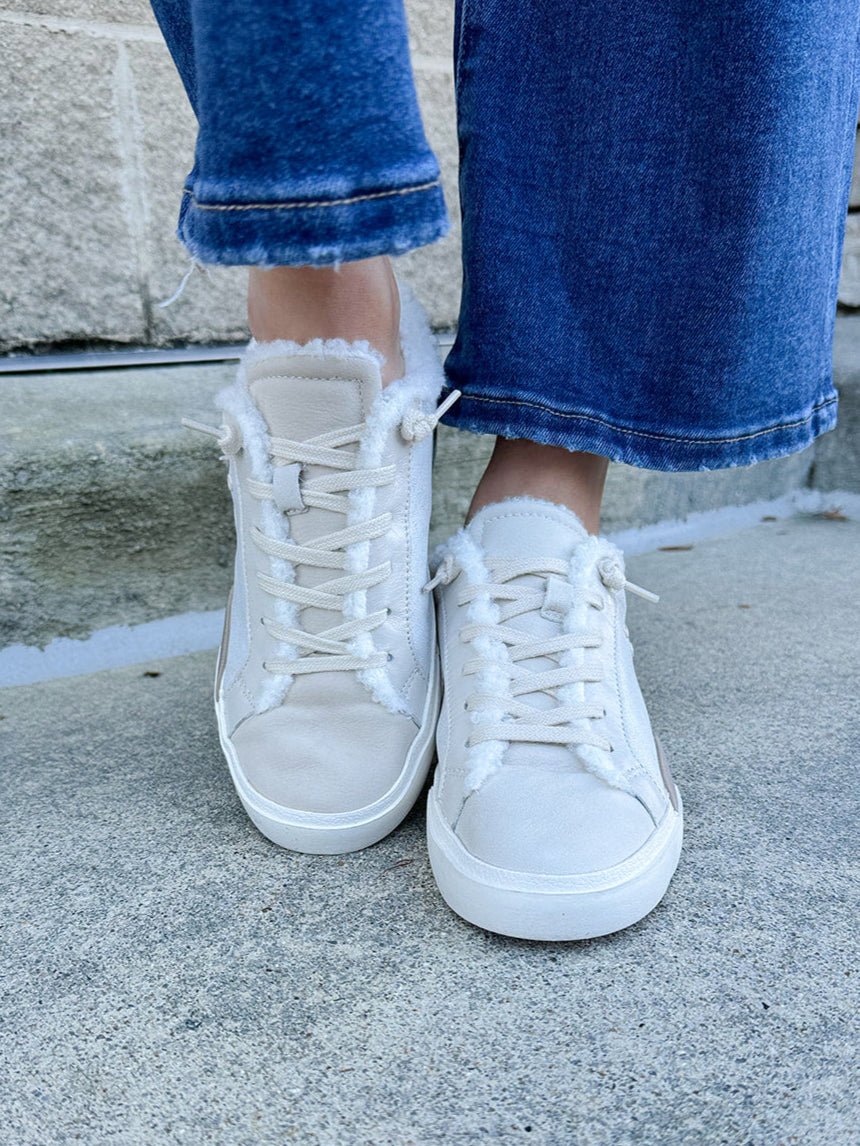 Dolce Vita Zantel Slip On Sneakers - The Pink Pineapple 850