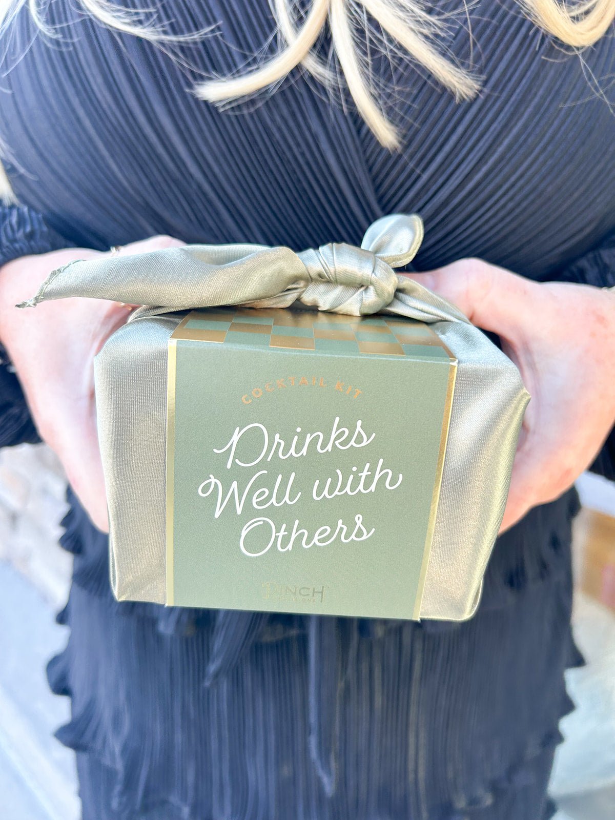 Drinks Well with Others Cocktail Kit - The Pink Pineapple 850