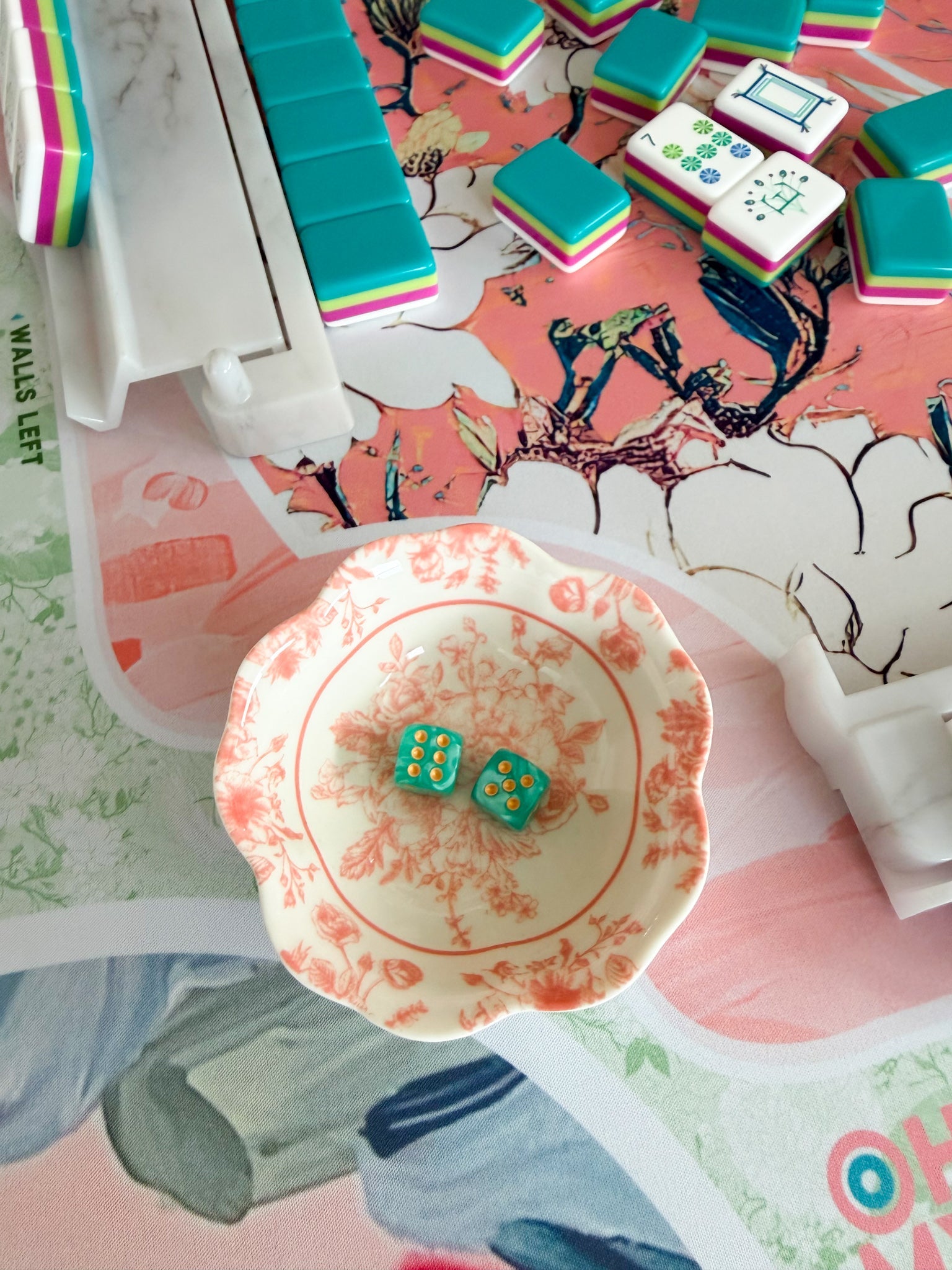 Duchess Mint Mini Mahjong Dice - The Pink Pineapple 850
