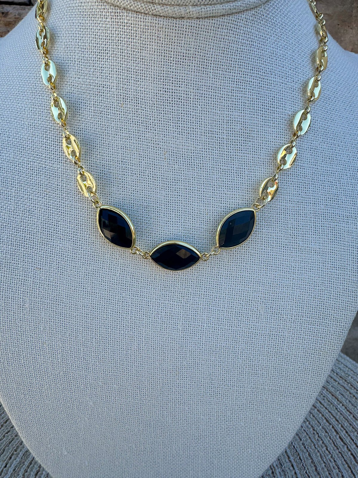 [Easton Elle] Black Onyx Diamond Stone Necklace - The Pink Pineapple 850