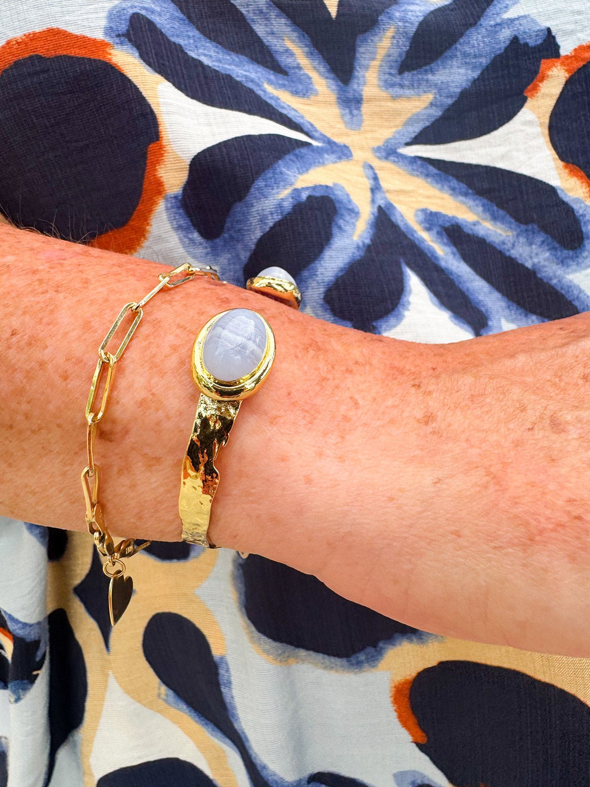 [Easton Elle] Blue Lace Agate Oval Misty Cuff - The Pink Pineapple 850