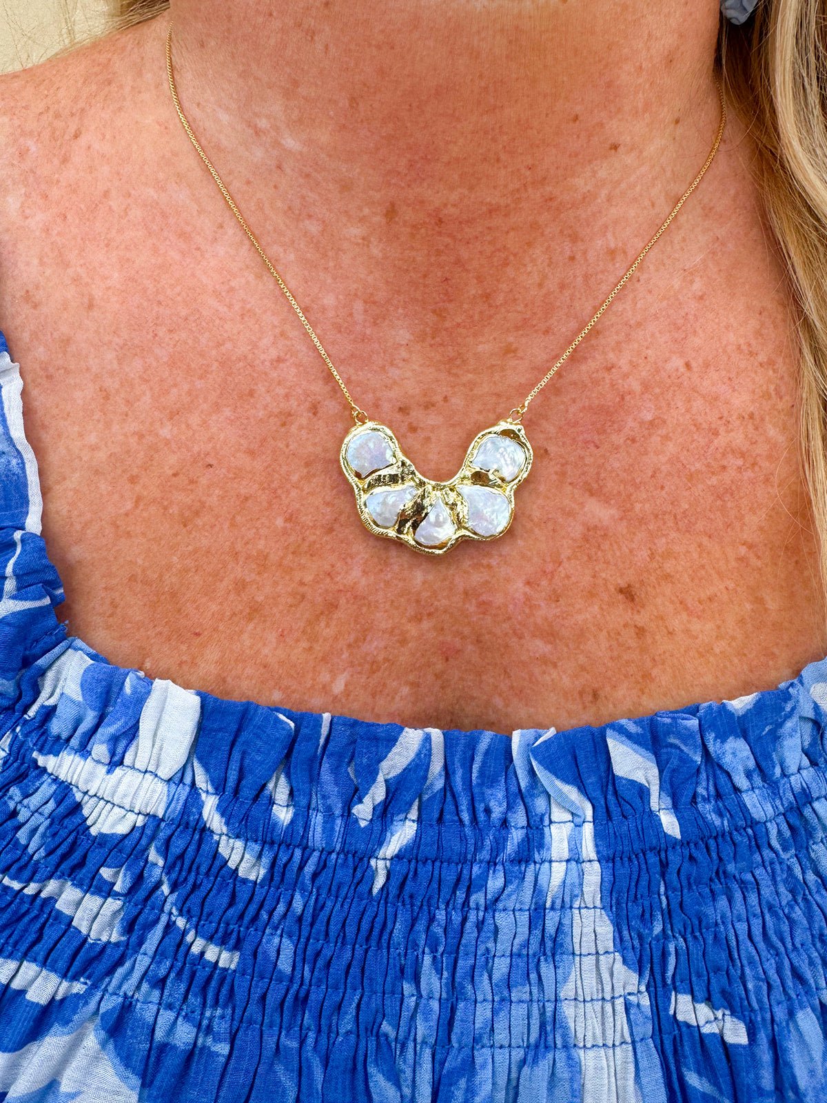 [Easton Elle] Cluster Toggle Slip Pearl Necklace - The Pink Pineapple 850