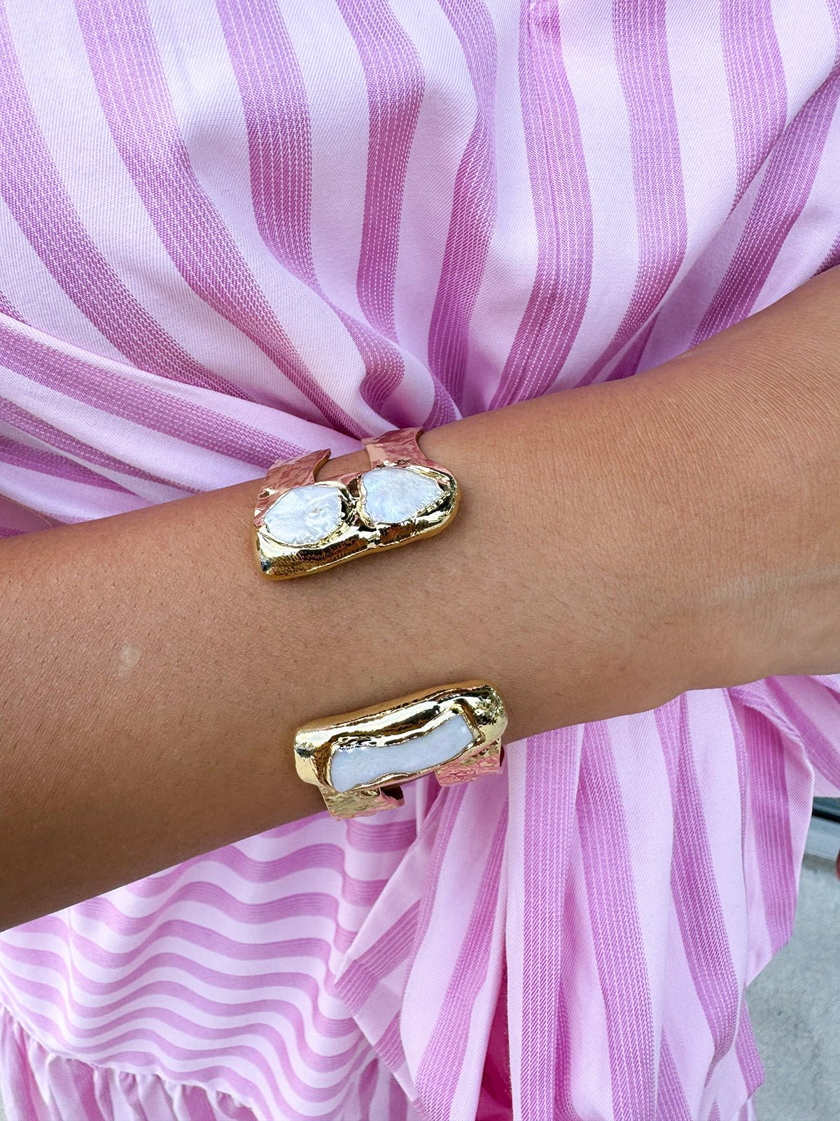 [Easton Elle] Double Pearl Cuff - The Pink Pineapple 850