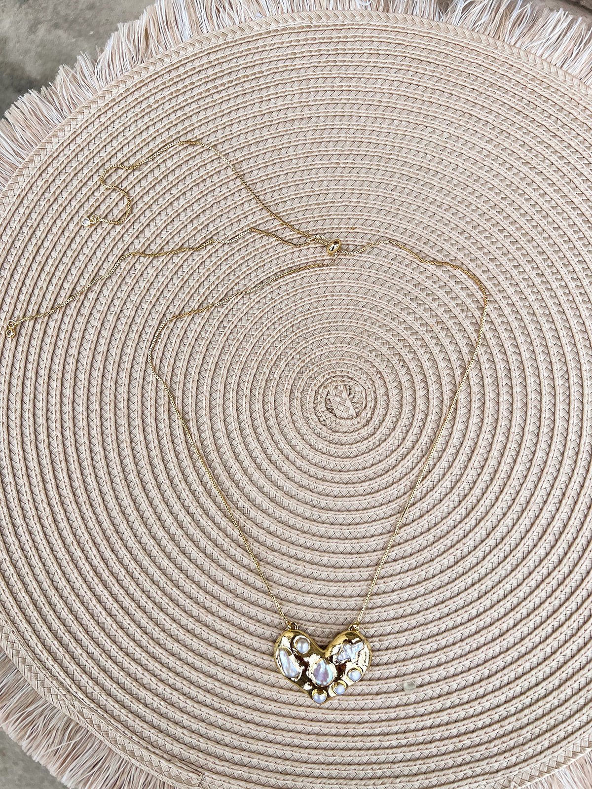 [Easton Elle] Heavenly Heart Slip Necklace - The Pink Pineapple 850