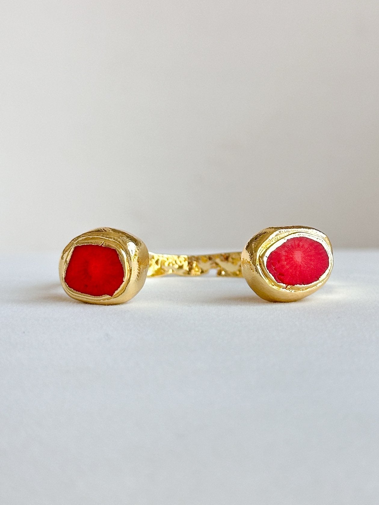 [Easton Elle] Misty Bracelet in Raw Red Coral - The Pink Pineapple 850