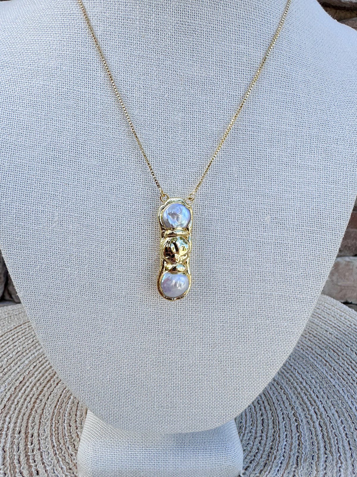 [Easton Elle] Ophelia Slip Necklace - The Pink Pineapple 850