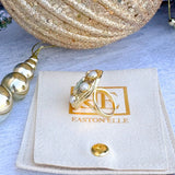 [Easton Elle] The Globe Green Ring - The Pink Pineapple 850