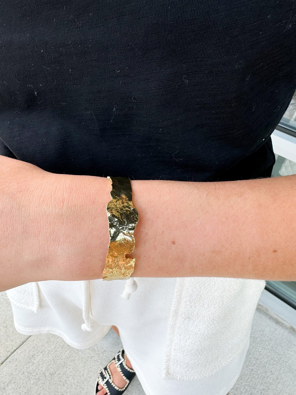 [Easton Elle] Thick Plated Cuff Bracelet - The Pink Pineapple 850