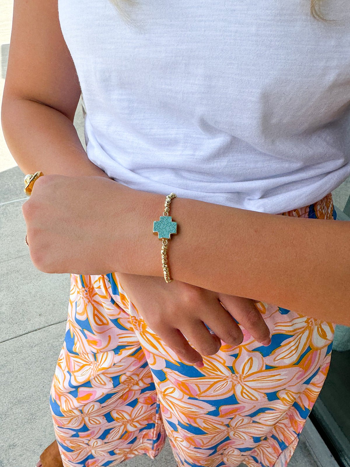 [Easton Elle] Turquoise Cross Beam Stretch Bracelet - The Pink Pineapple 850