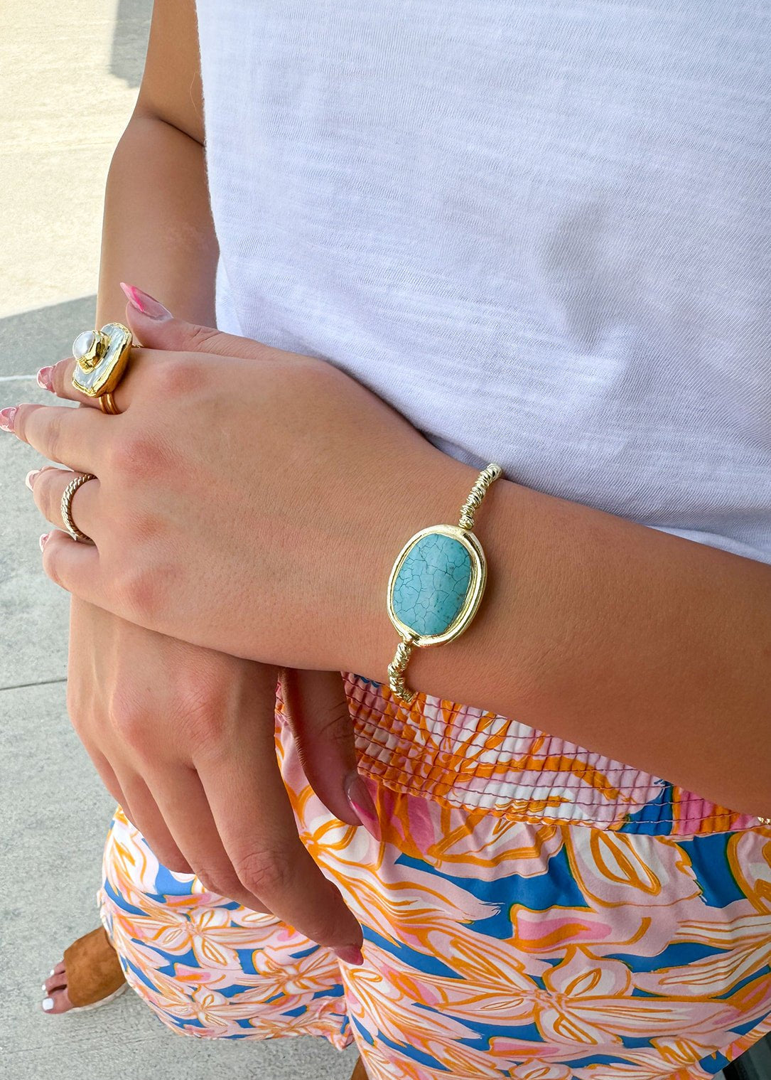 [Easton Elle] Turquoise Oval Beam Stretch Bracelet - The Pink Pineapple 850